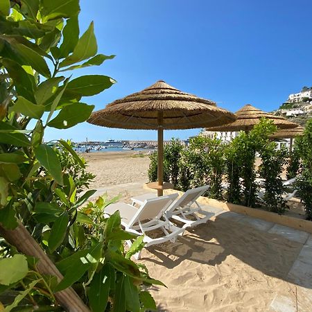 פסקיצ'י Marina Bay Beach Hotel מראה חיצוני תמונה